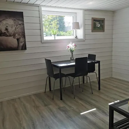 Appartamento Hybel I Naerheten Av Dyreparken/hamresanden Kristiansand