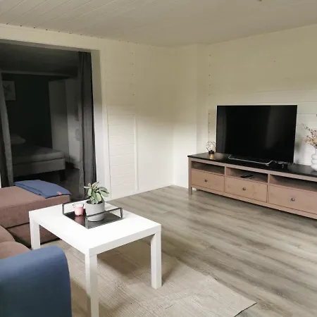 Hybel I Naerheten Av Dyreparken/hamresanden Appartement *