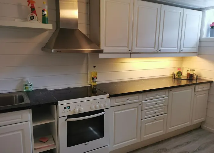 Hybel I Naerheten Av Dyreparken/hamresanden Kristiansand