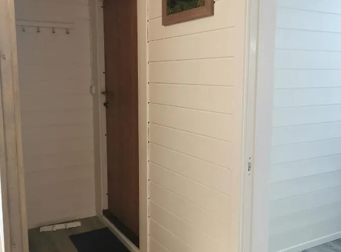 Appartamento Hybel I Naerheten Av Dyreparken/hamresanden